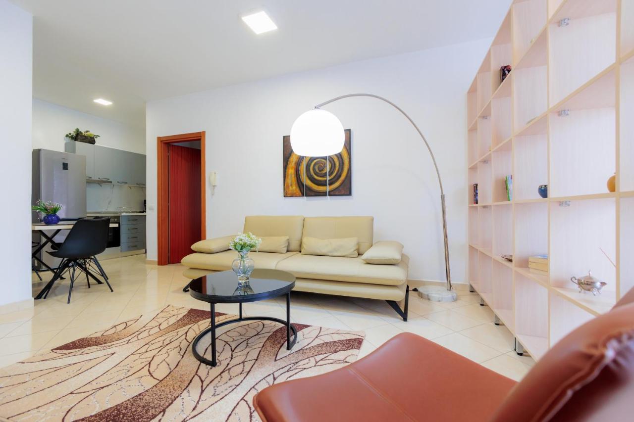 Tirana Center Apartment 12 Eksteriør billede